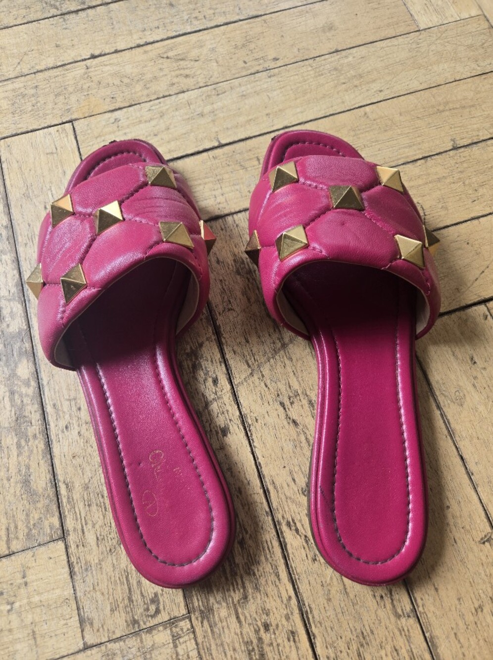 Valentino Pink Quilted Roman Stud Slide Sandals with Gold Pyramid Studs 38 - Picture 2 of 9